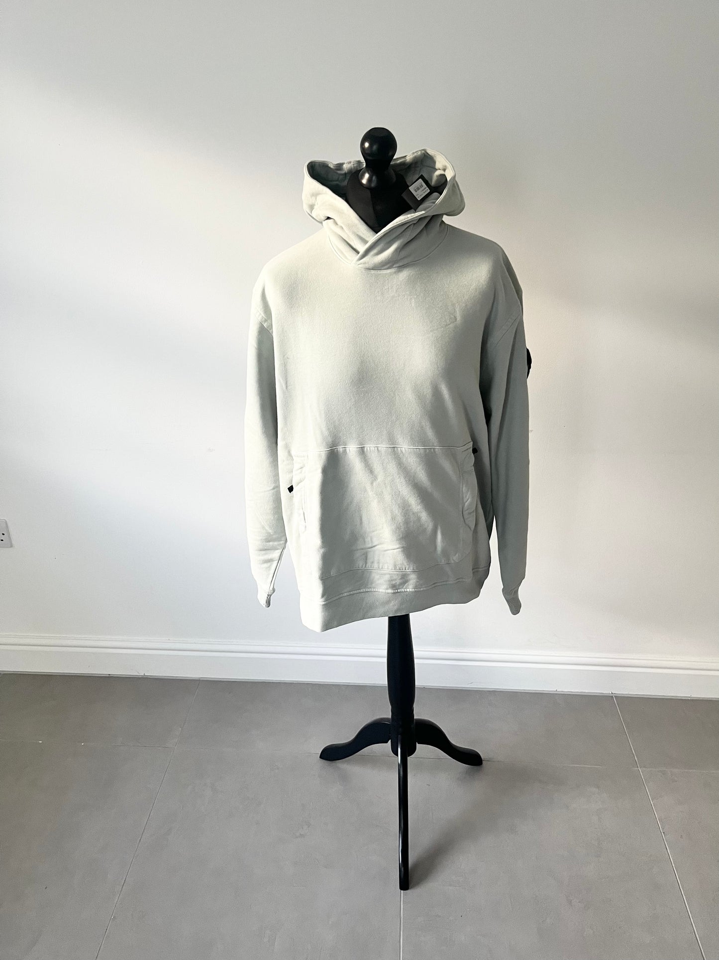 Stone Island Kangaroo Pocket Hoodie (Pearl Grey)