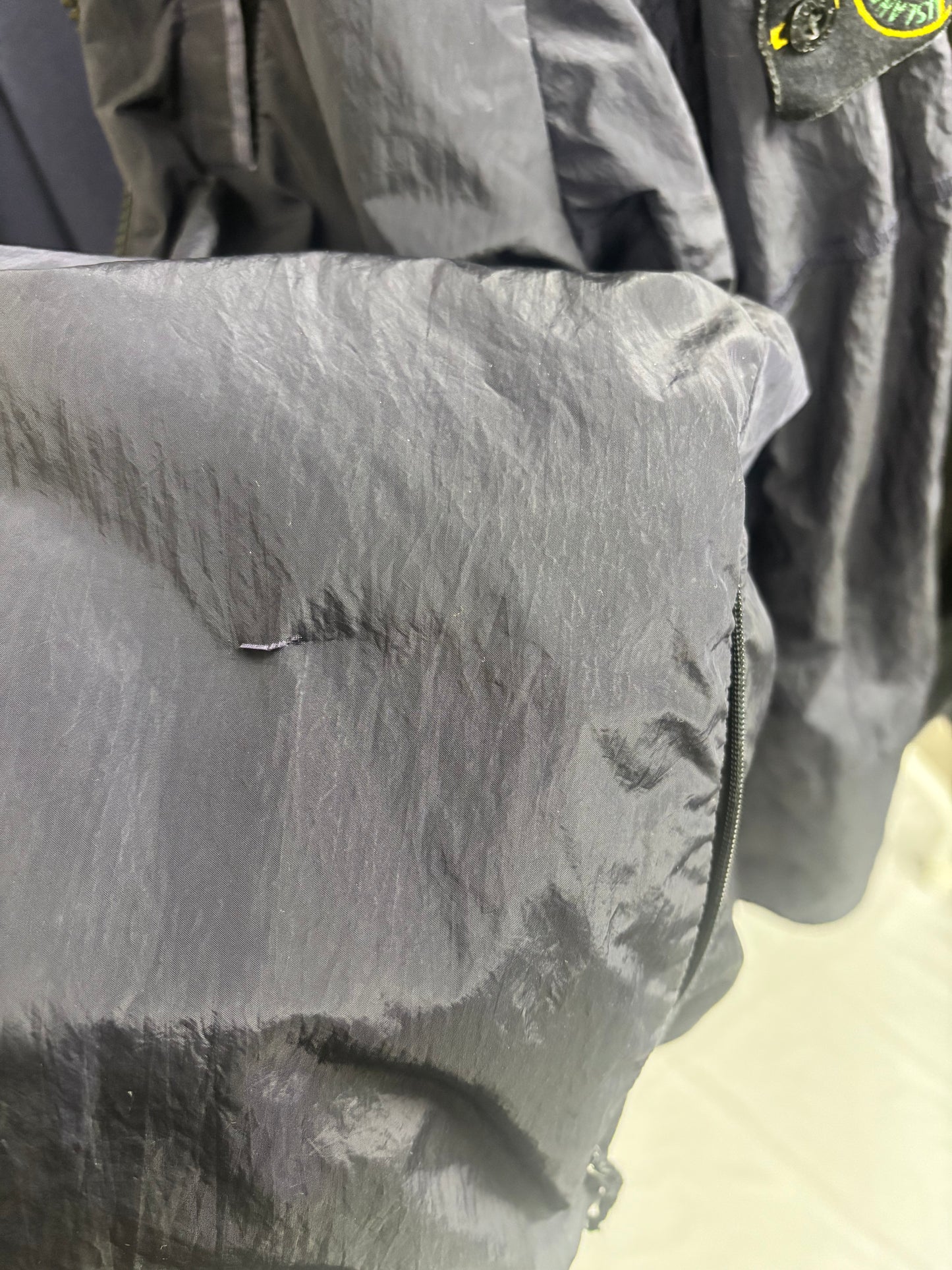 Stone Island Nylon Metal Overshirt (Navy)