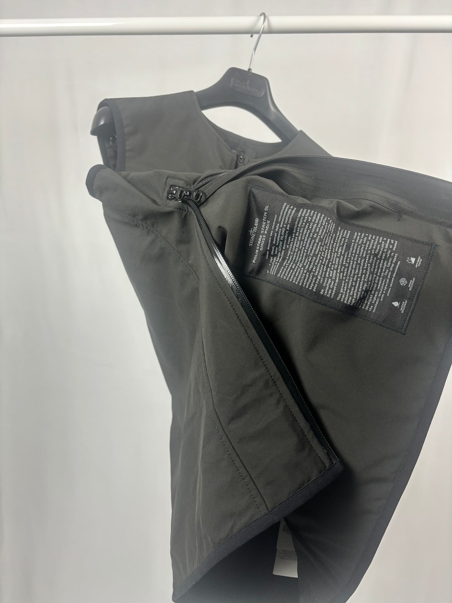 Stone Island Polyester Stretch 5 L Ghost Piece (Black)