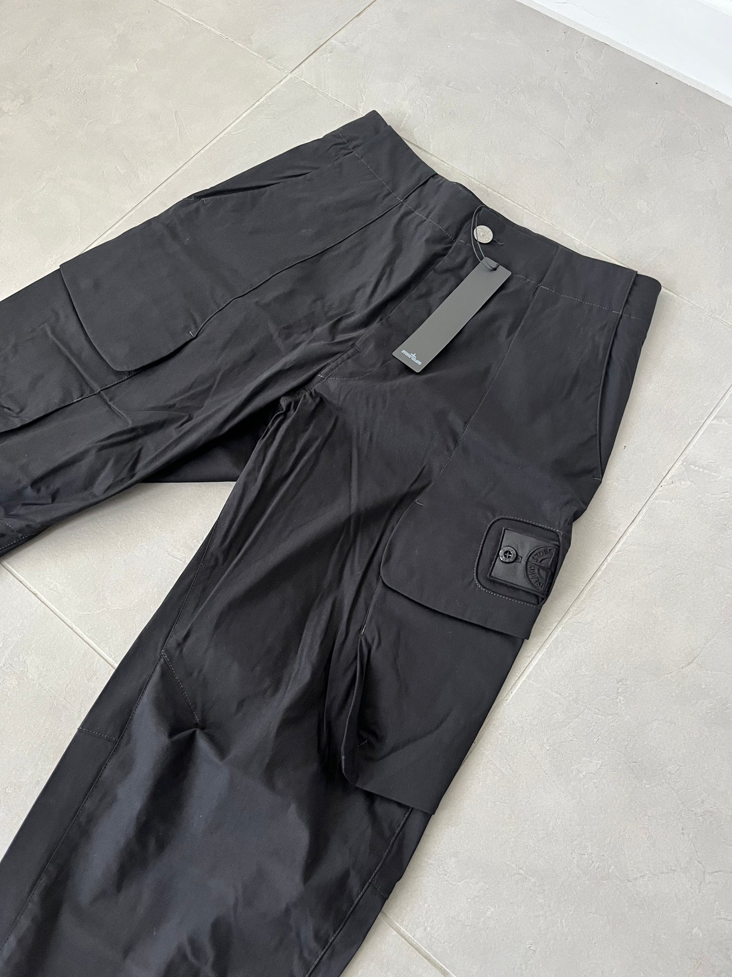 Stone Island Shadow Project Chapter 1 Cargo Pants (Black)