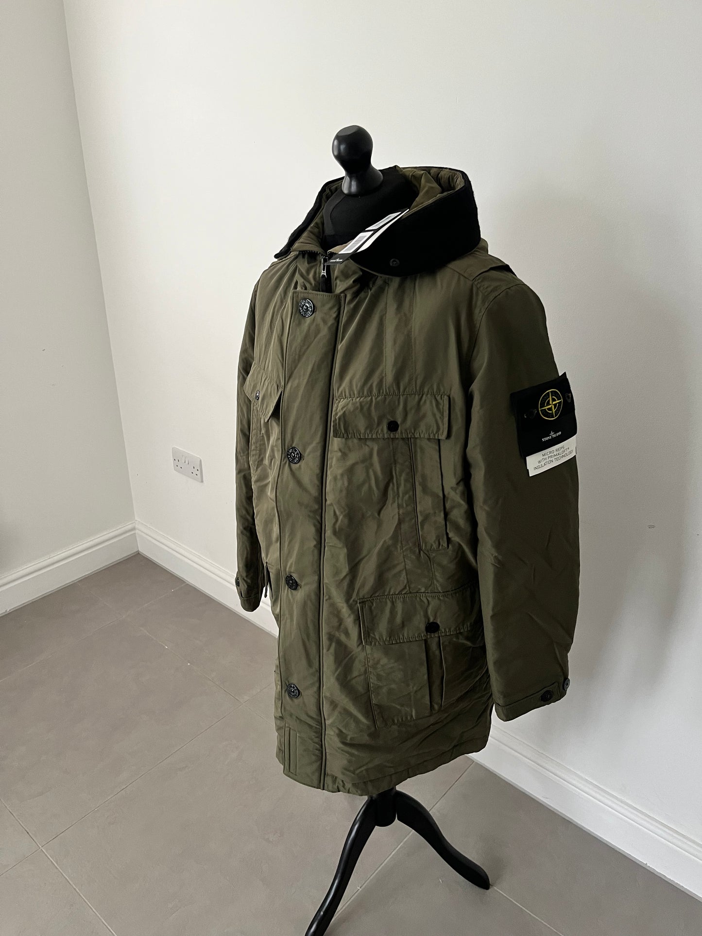 Stone Island Micro Reps With Primaloft Insulation Technology (Olive)