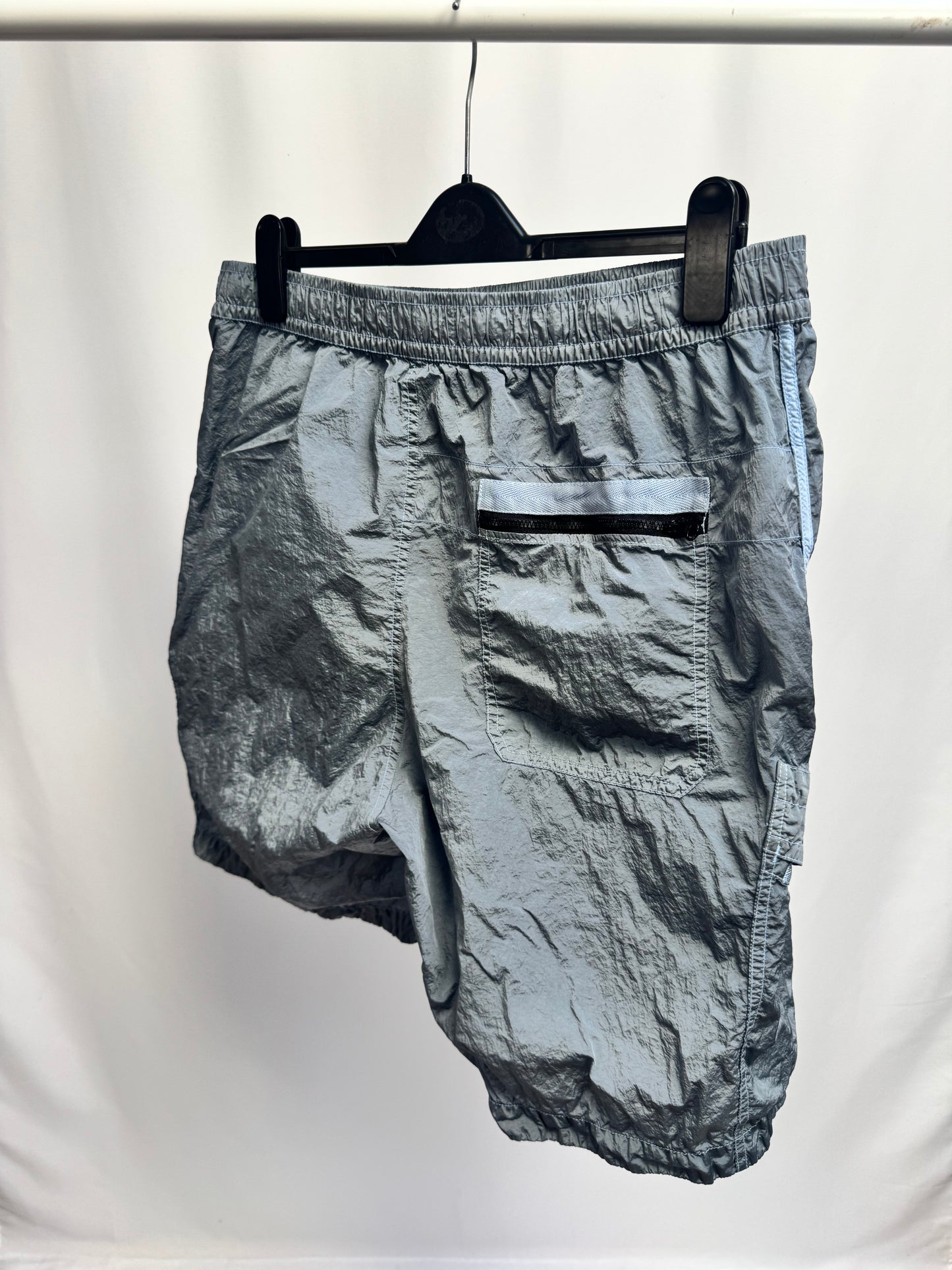 Stone Island Nylon Metal Cargo Shorts (Sky Blue)
