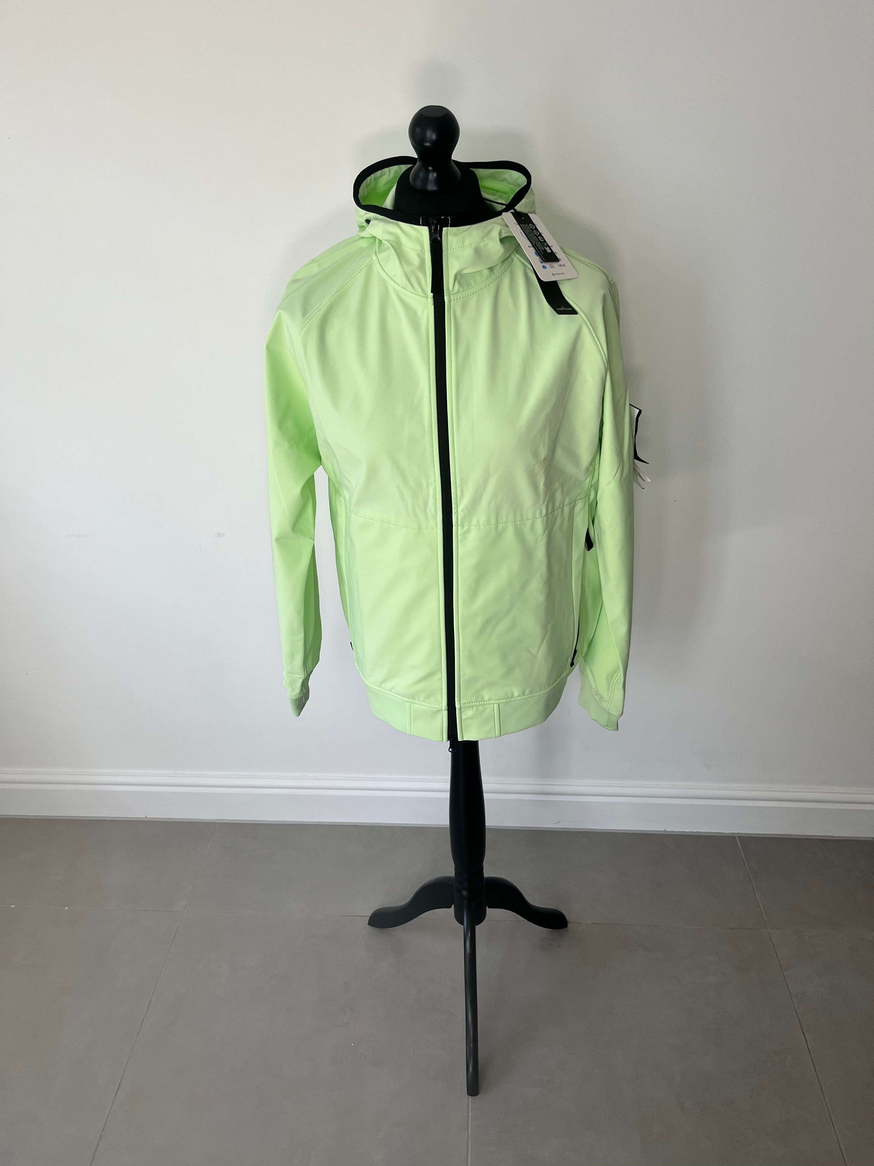 Stone Island Soft Shell-r_e.dye Technology Jacket In Green Recycled  Polyester