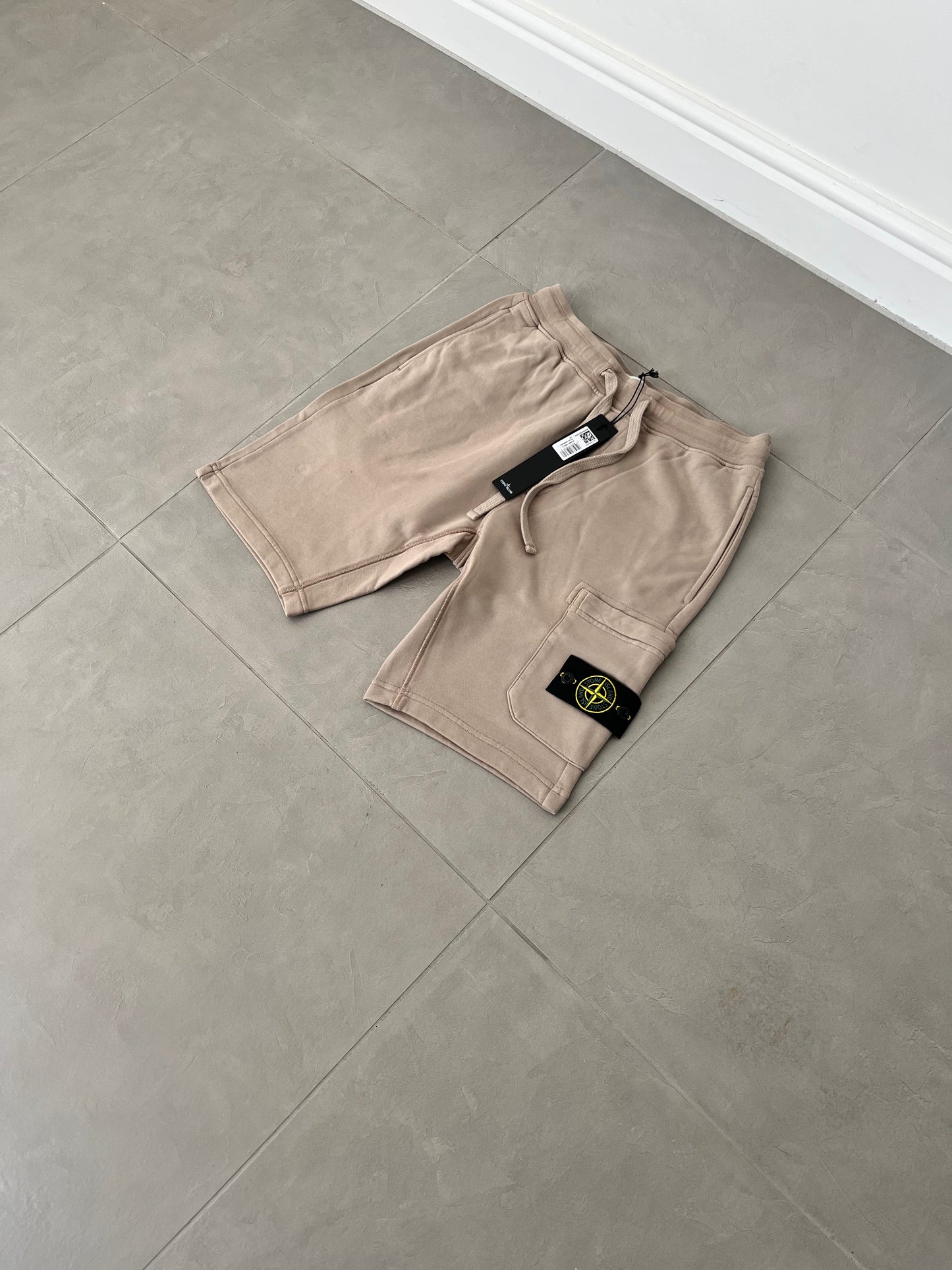Stone Island Cargo Bermuda Shorts In Cotton Fleece (Dove Grey)