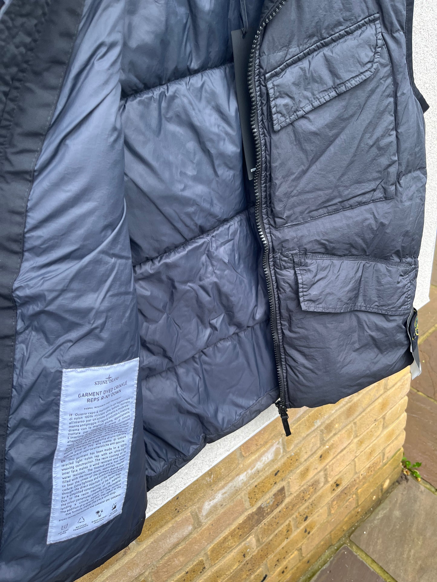 Stone Island Crinkle Reps Down Gilet (Black)