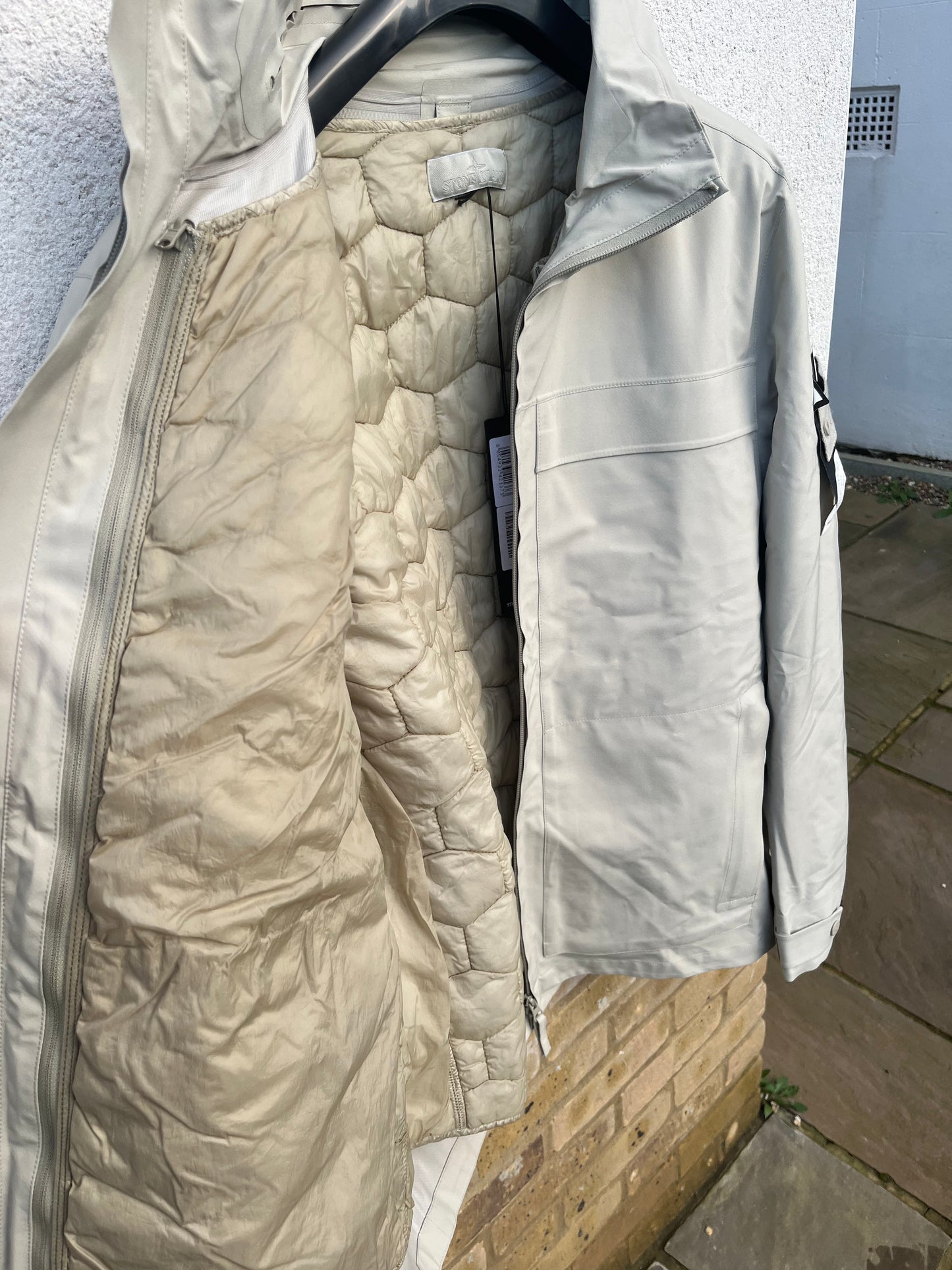 Stone Island Tank Shield Ghost Piece Featuring Stretch Multi Layer Fusion Technology (Cream)
