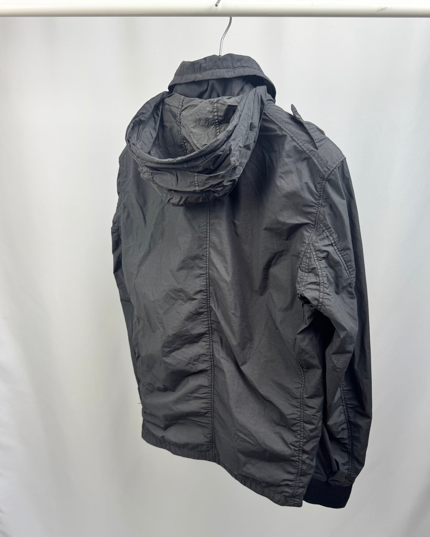 Stone Island Naslan Light Watro (Charcoal)