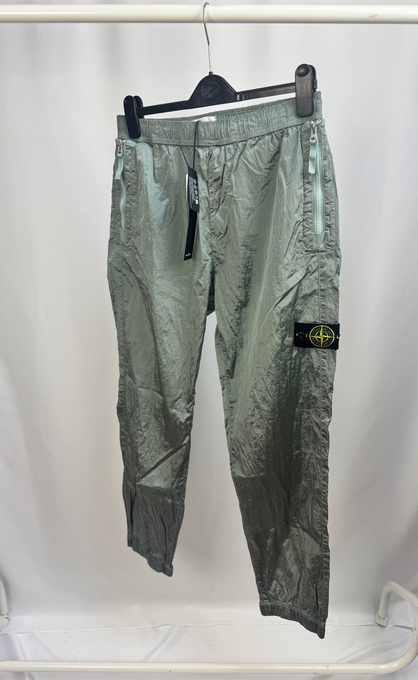 Stone Island Nylon Metal In Econyl Pants (Light Blue)