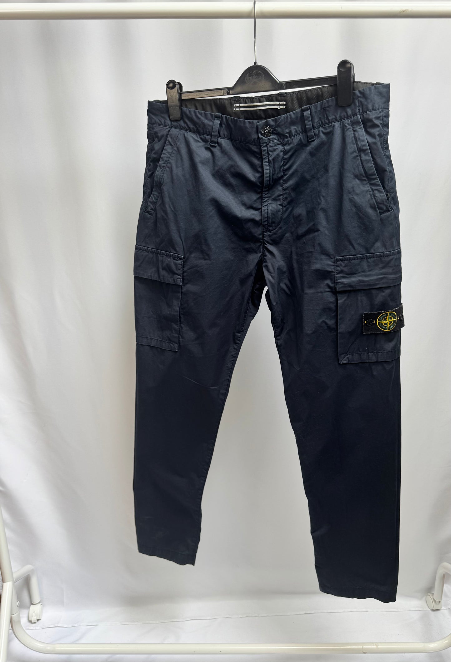 Stone Island Cargo Pocket Garbadine Trousers (Navy)
