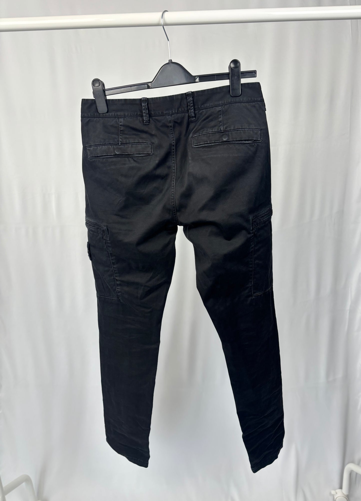 Stone Island Old Dye Cargo Pants (Black)