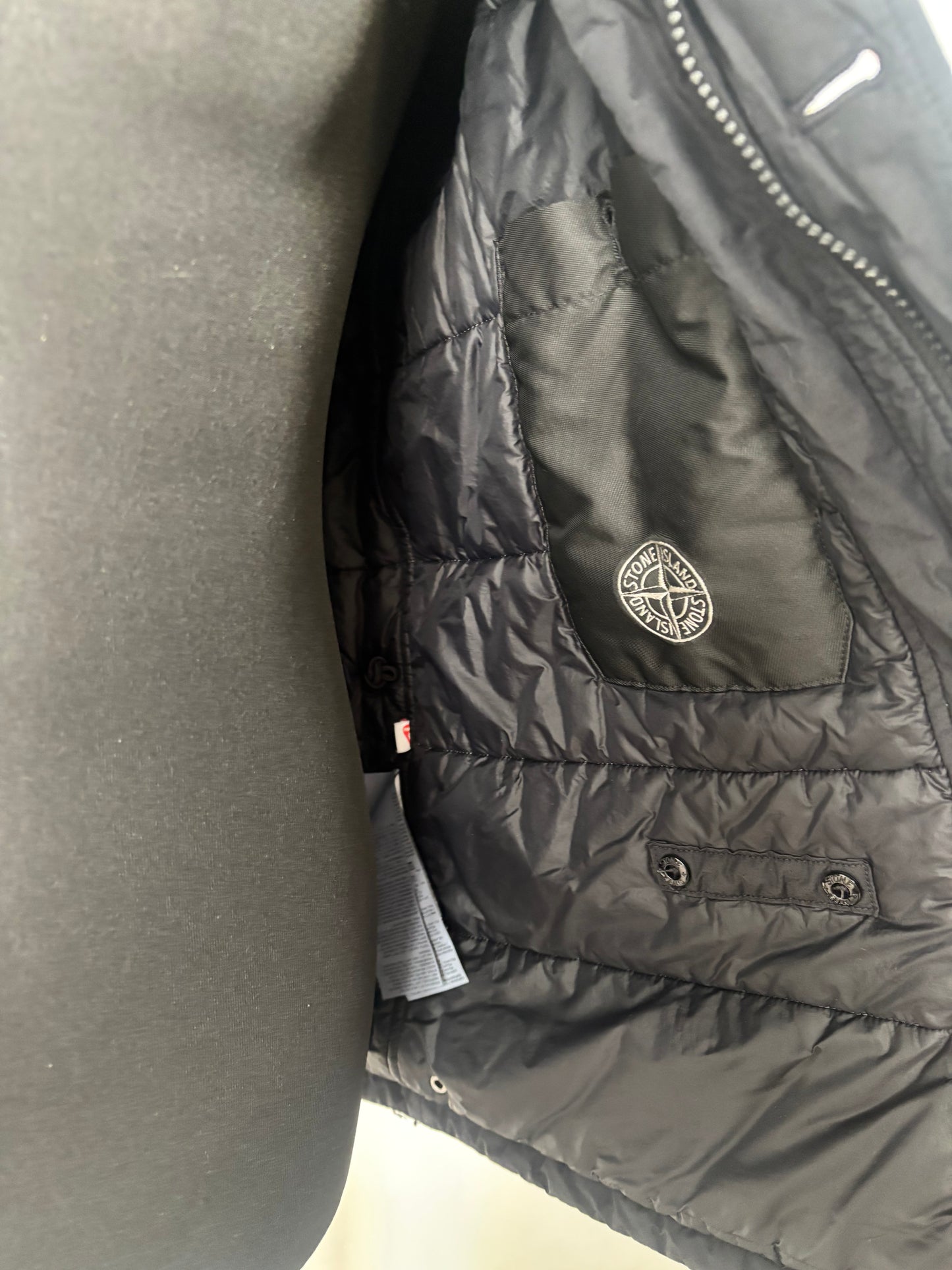 Stone Island Naslan Light Watro With Primaloft-TC (Black)