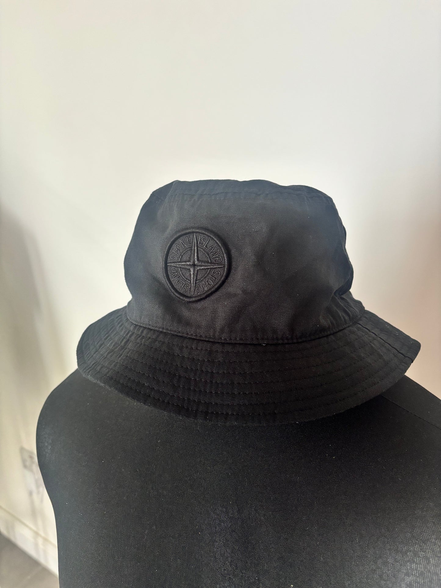 Stone Island Bucket Hat (Black)