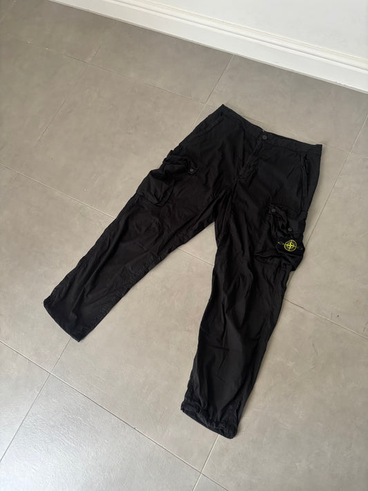 Stone Island Garbardine Cargo Pants (Black)