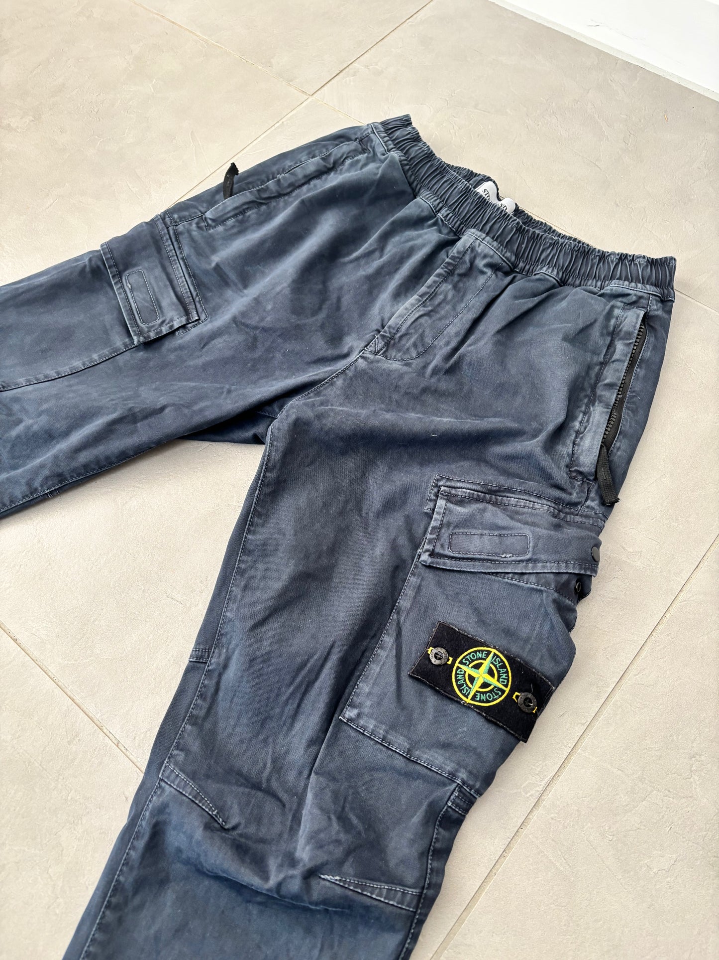 Stone Island Old Dye Cargo Pants (Navy)