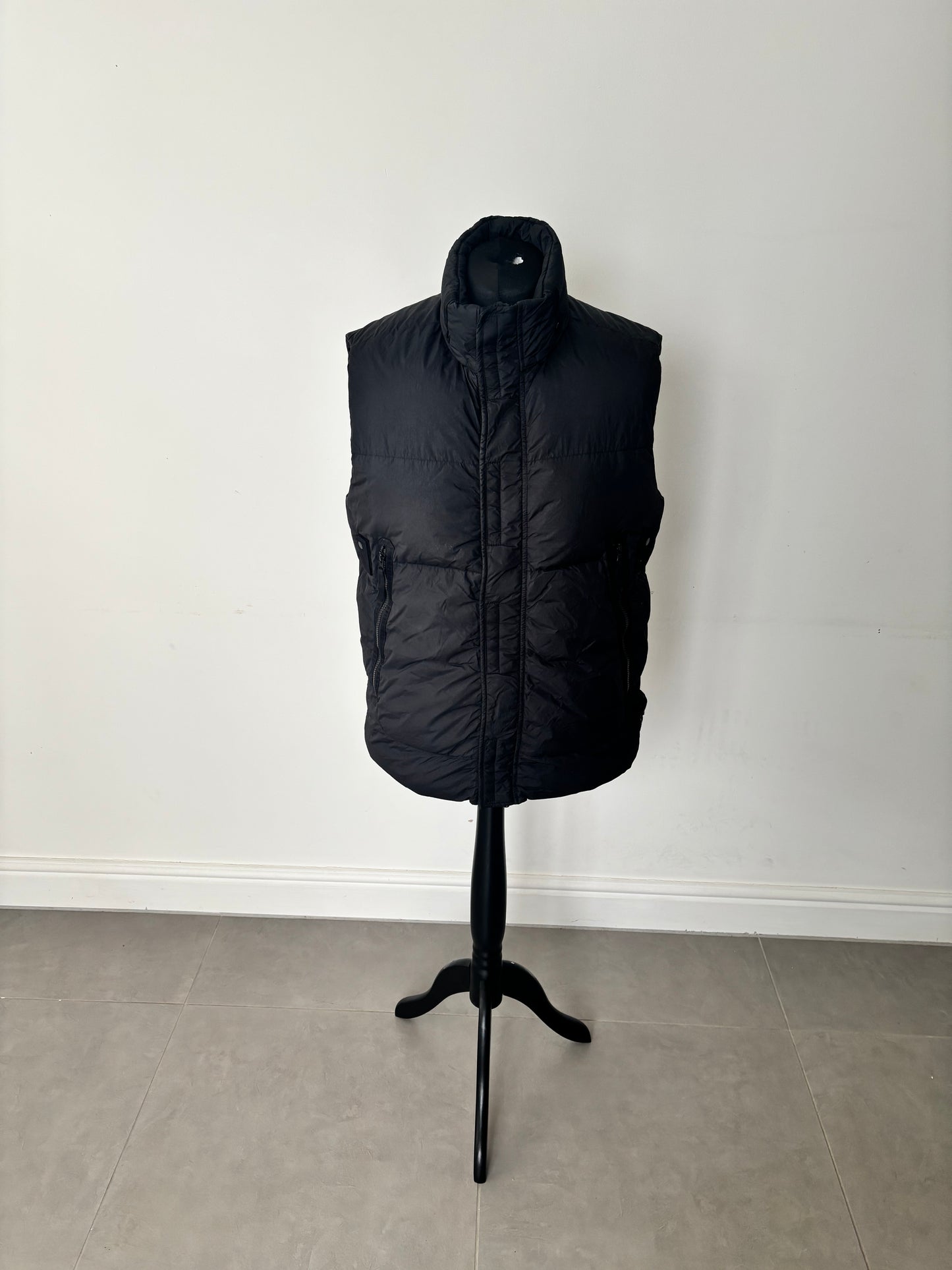 Stone Island Garment Dyed Crinkle Reps Ny Down (Black)