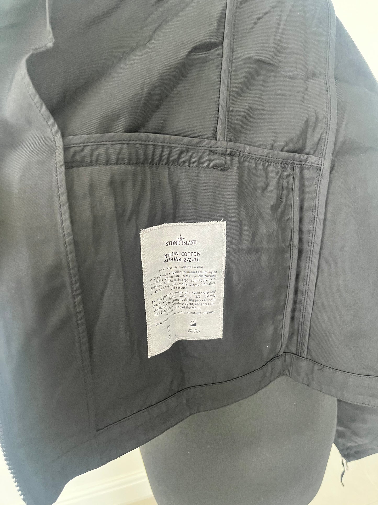 Stone Island Nylon Cotton Batavia 2-2-TC (Black)