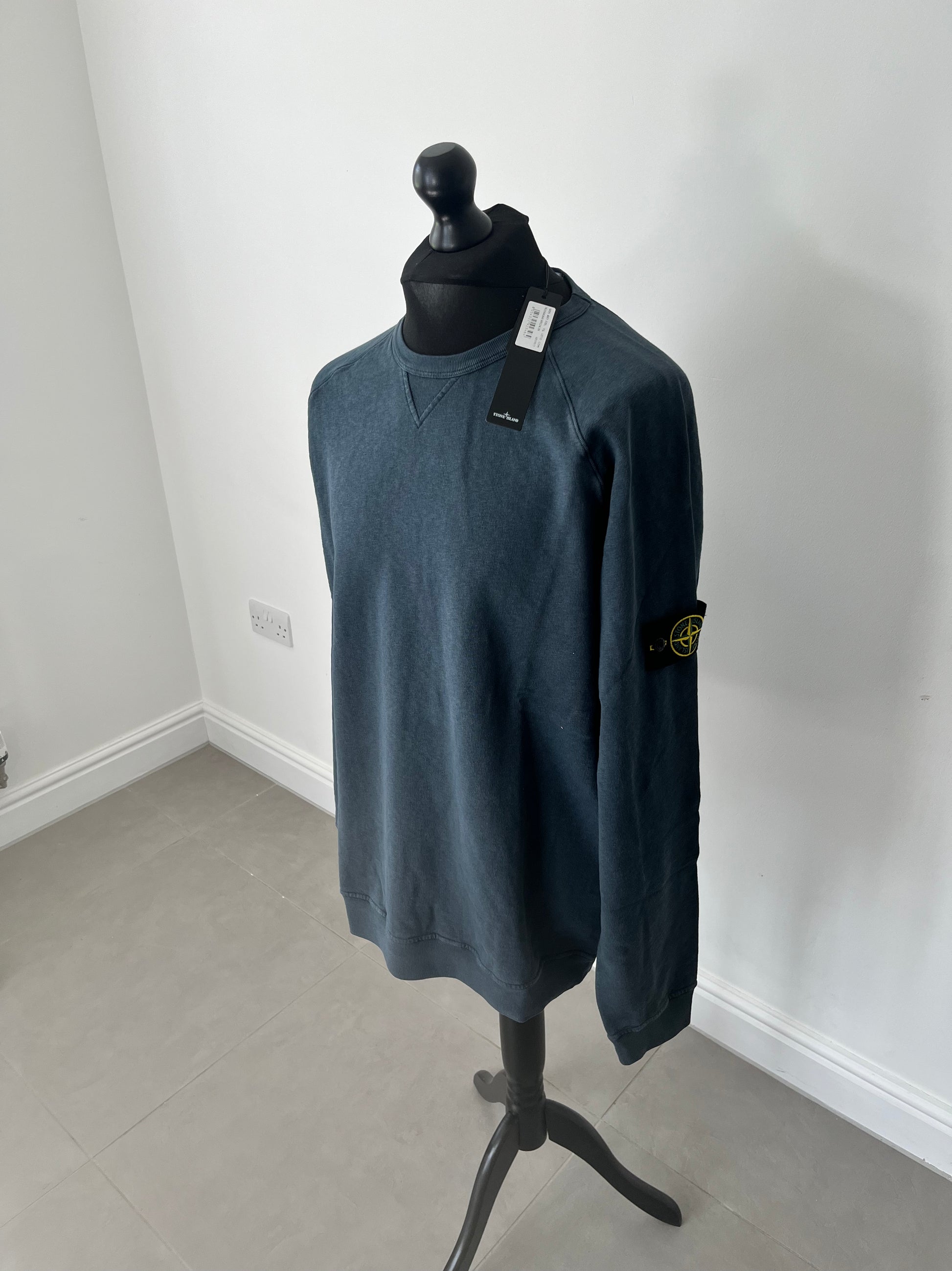 Stone Island Garment Dyed Old Effect Sweatshirt Avio Blue