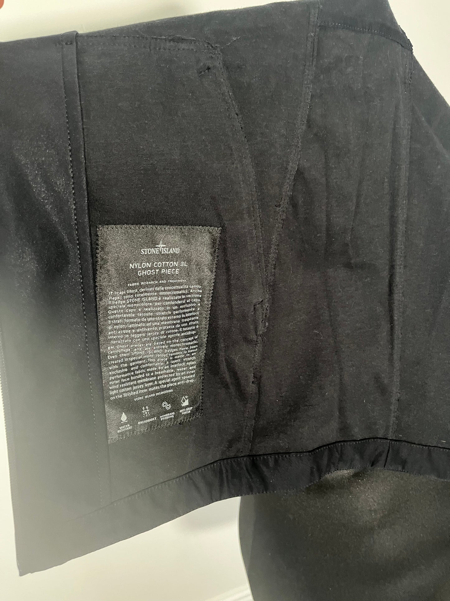 Stone Island Nylon Cotton 3L Ghost Piece (Black) – CasualCentral