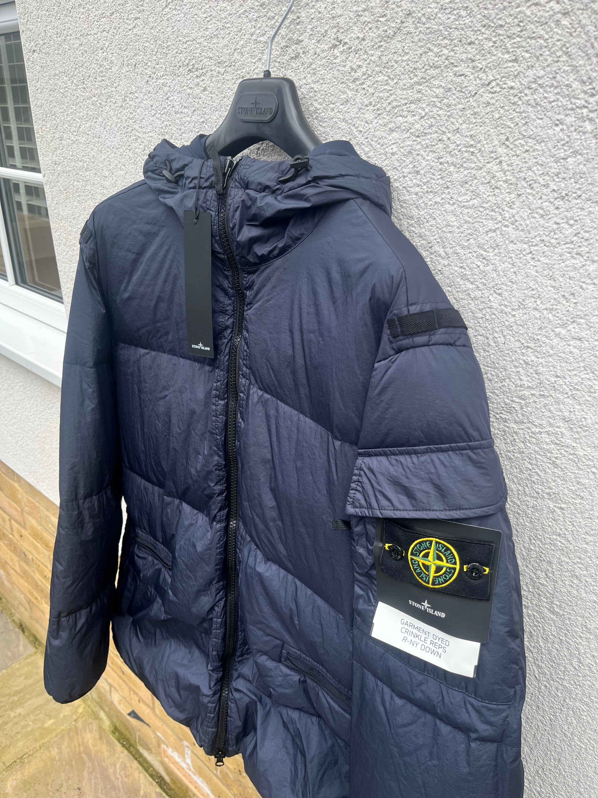 Stone island garment dyed crinkle reps ny down jacket navy top