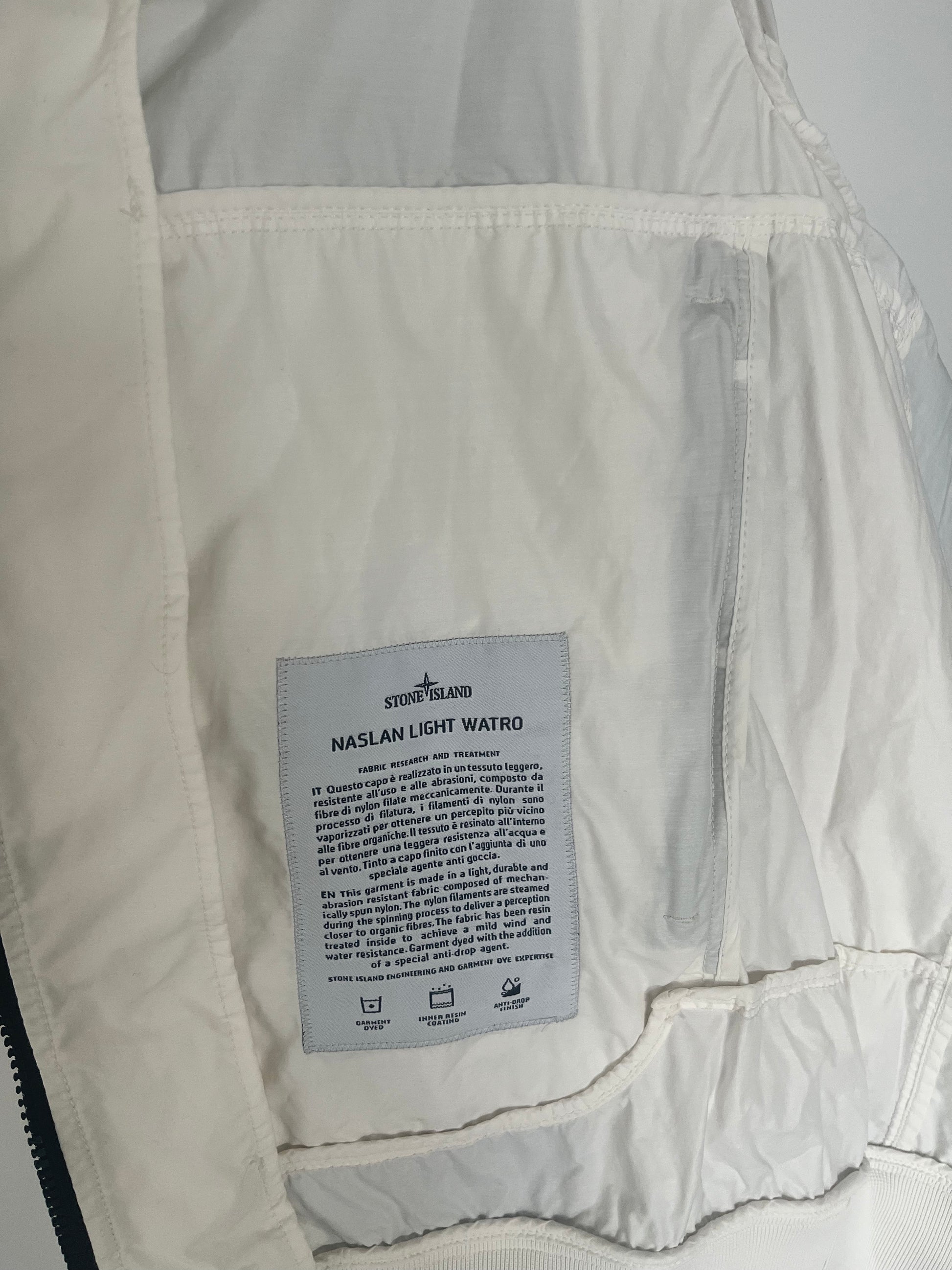 Stone island naslan shop