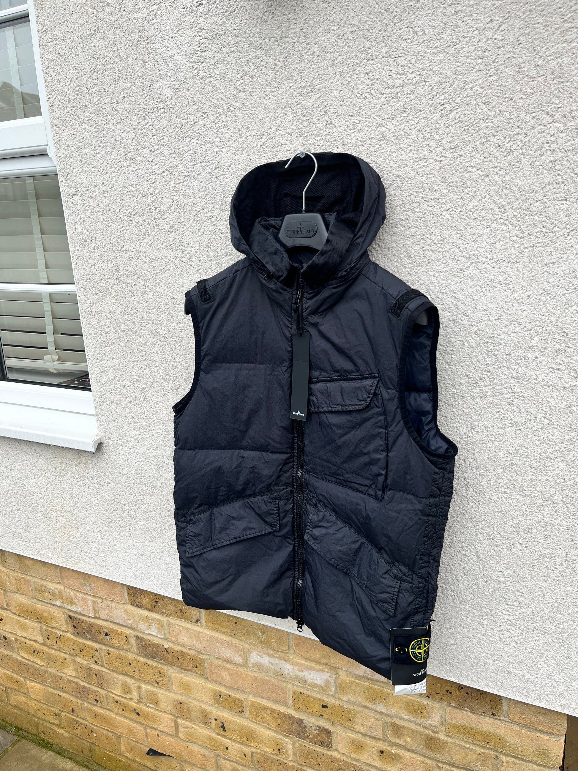 Stone Island Crinkle Reps Down Gilet Black