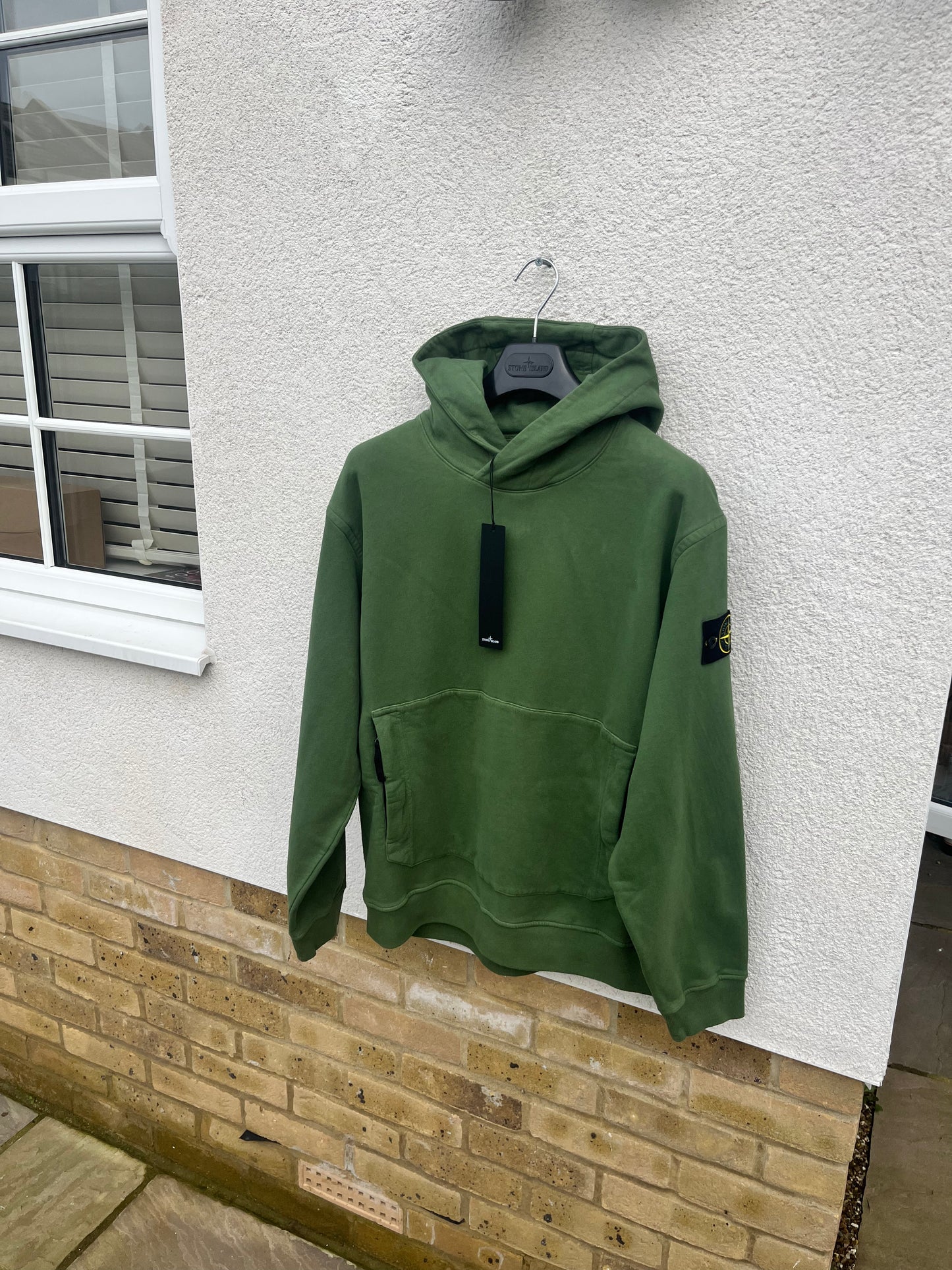 Stone island top kangaroo pocket hoodie